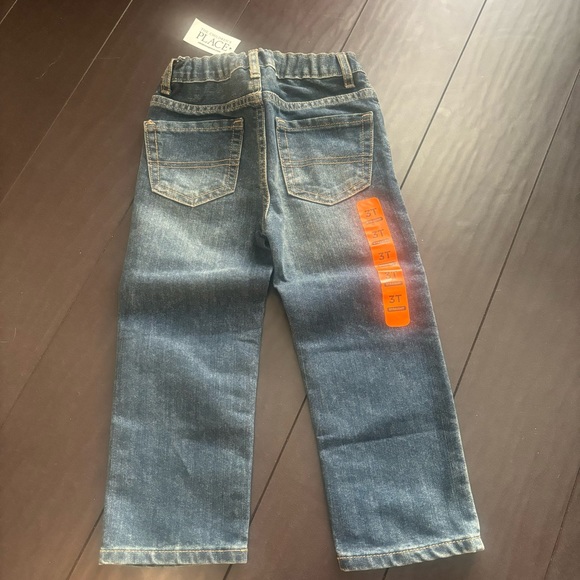 NWT The Children’s Place Straight Adjustable Toddler Boy Jeans size 3T - Picture 3 of 3